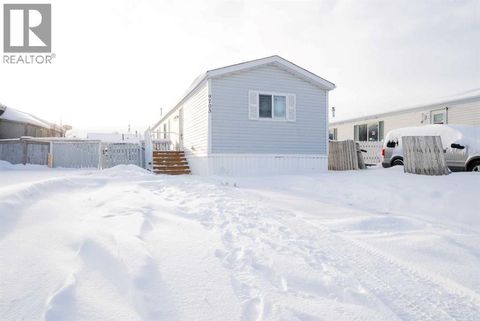 9703 111 Avenue Clairmont AB T0H0W4