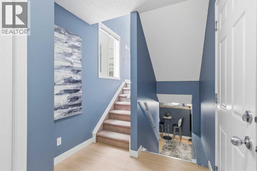 166 Everhollow Heights SW