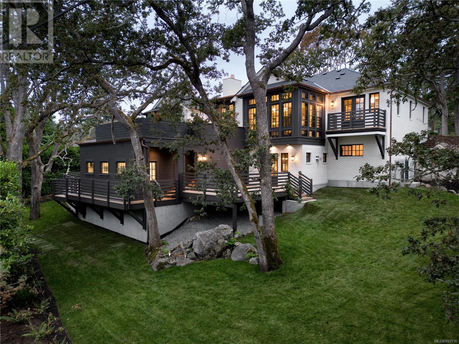 3255 Norfolk Rd