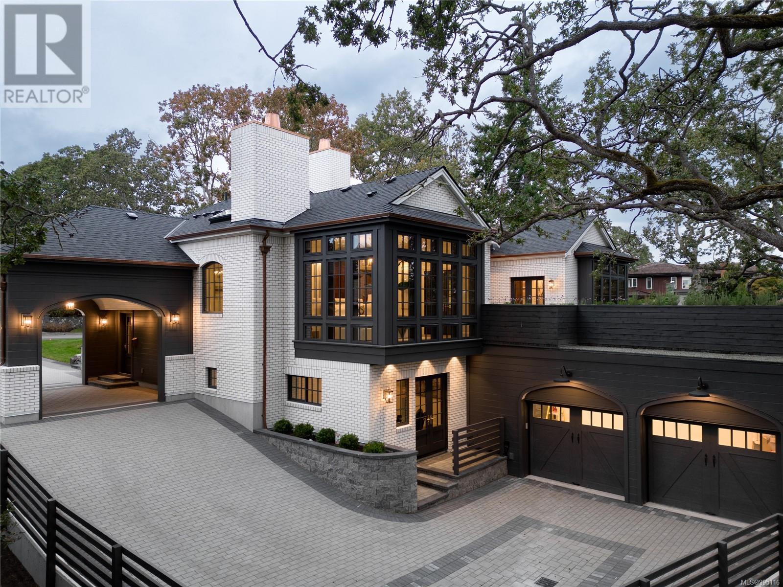 3255 Norfolk Rd