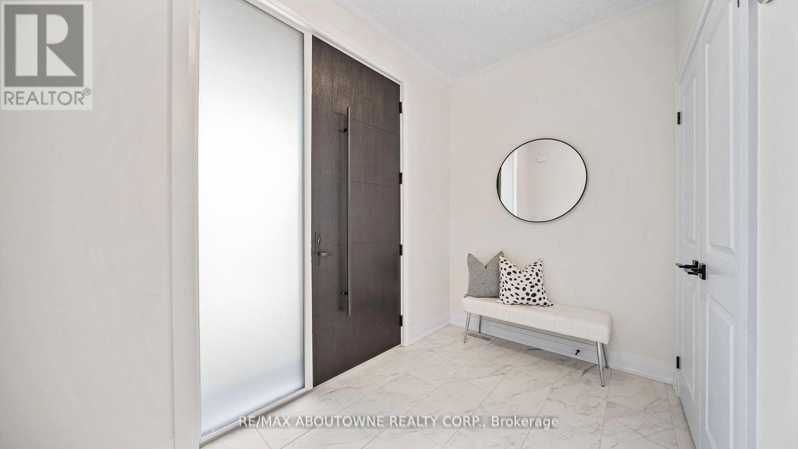 27 JACOB DETWEILLER DRIVE