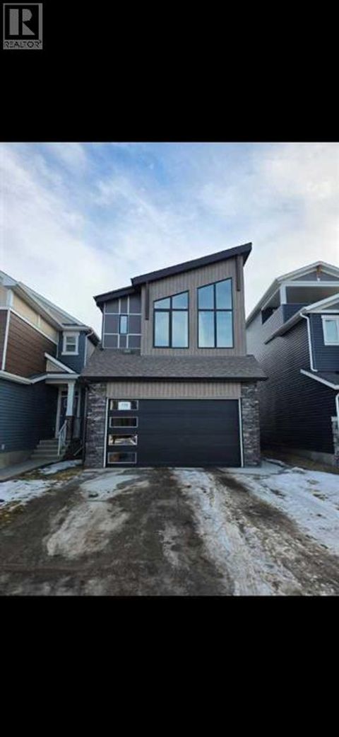 138 Silver Spruce Grove SW Calgary AB T2X5M2