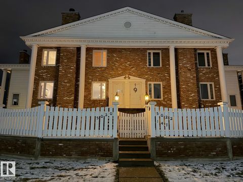 5020 147 Street NW Edmonton AB T6H5E7