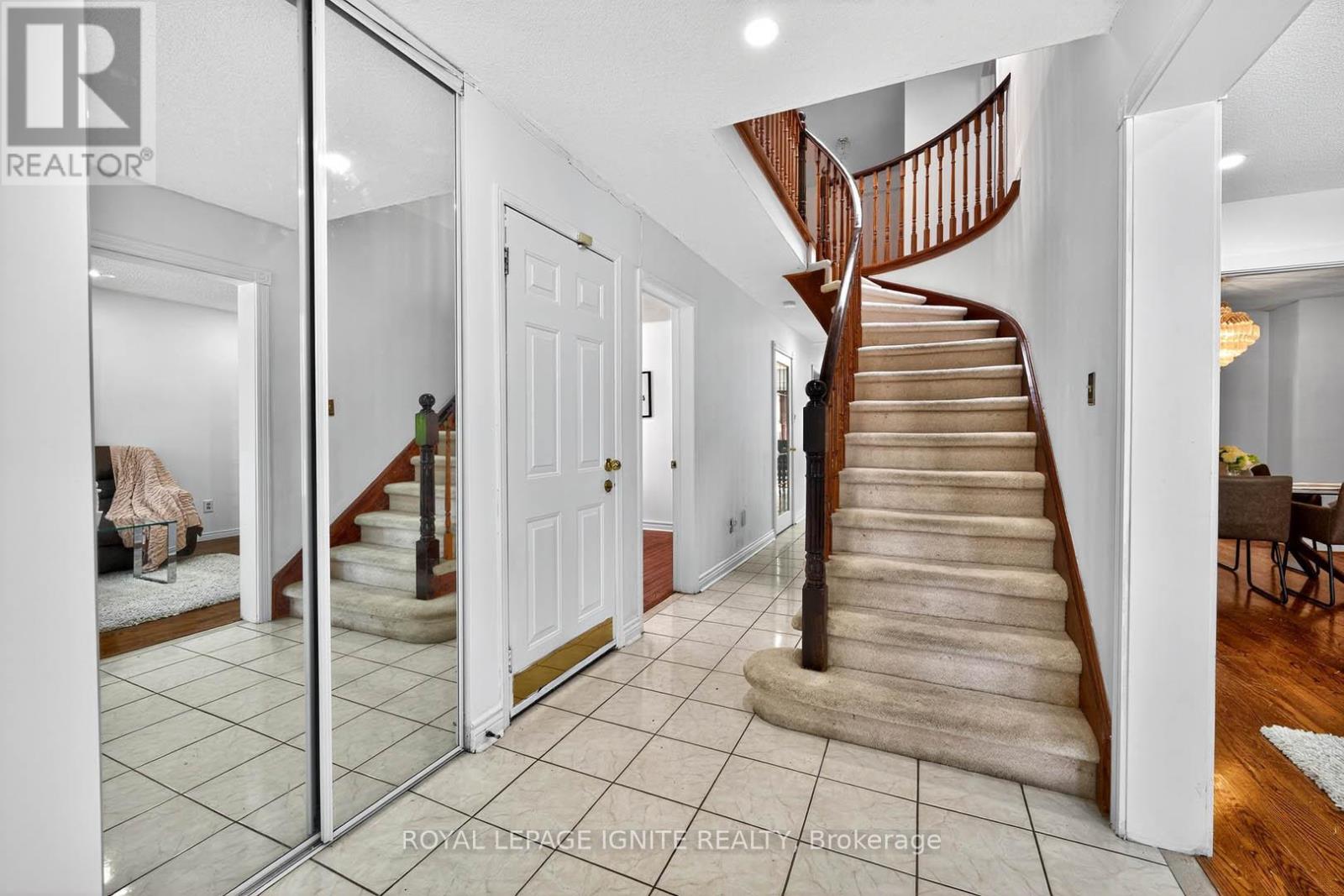 120 LITTLES ROAD