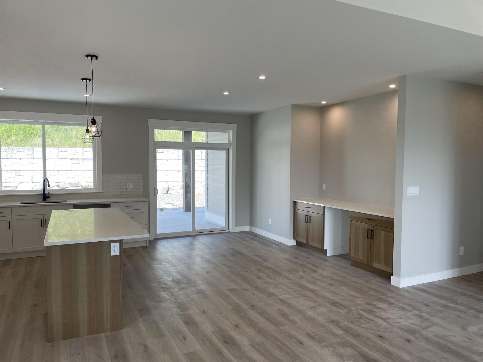 52855 BUNKER ROAD|East Chilliwack