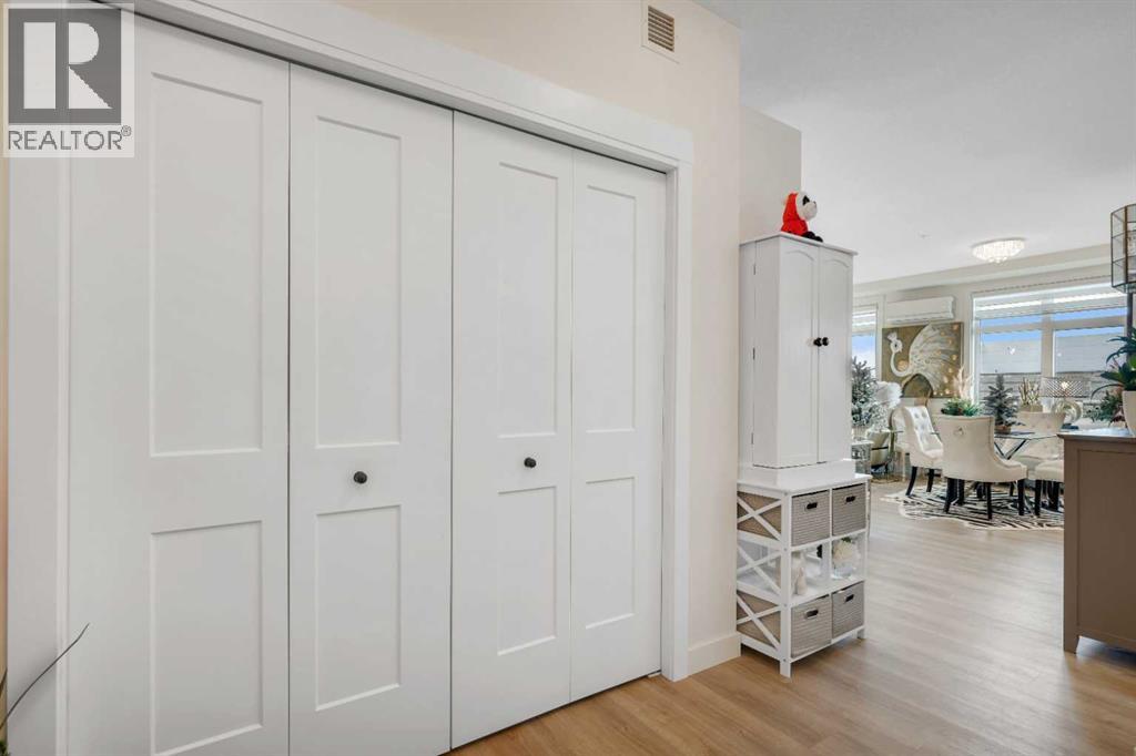 116, 10 Sage Hill Walk NW