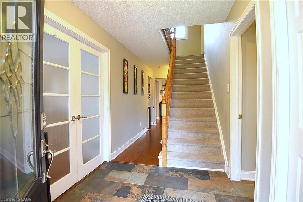 75 JOSEPHINE Drive