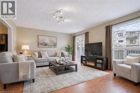 210 DAWN Avenue Unit# 38 Guelph ON N1G5L5
