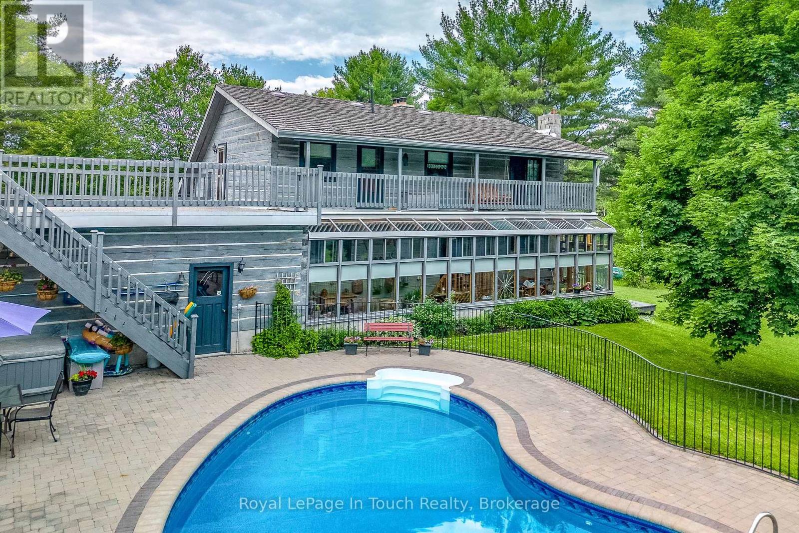 335 MURRAY ROAD