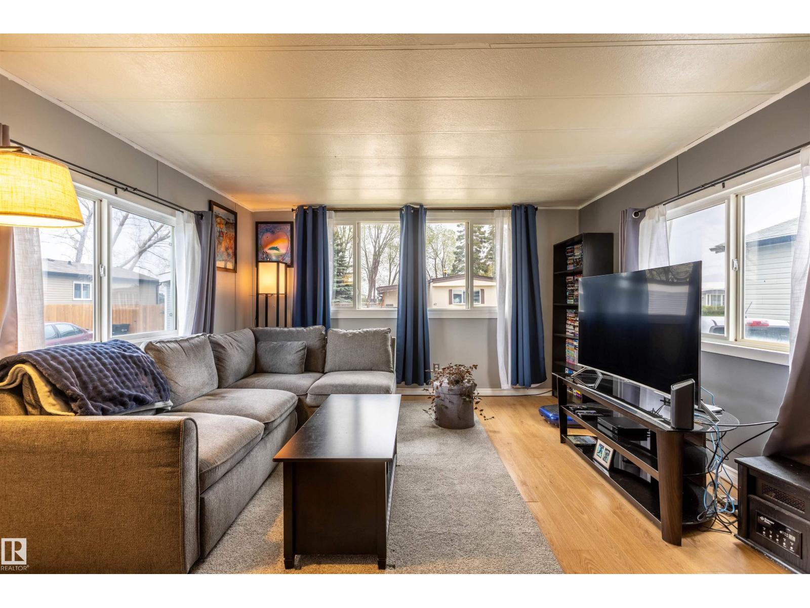 #62 10401 101A ST