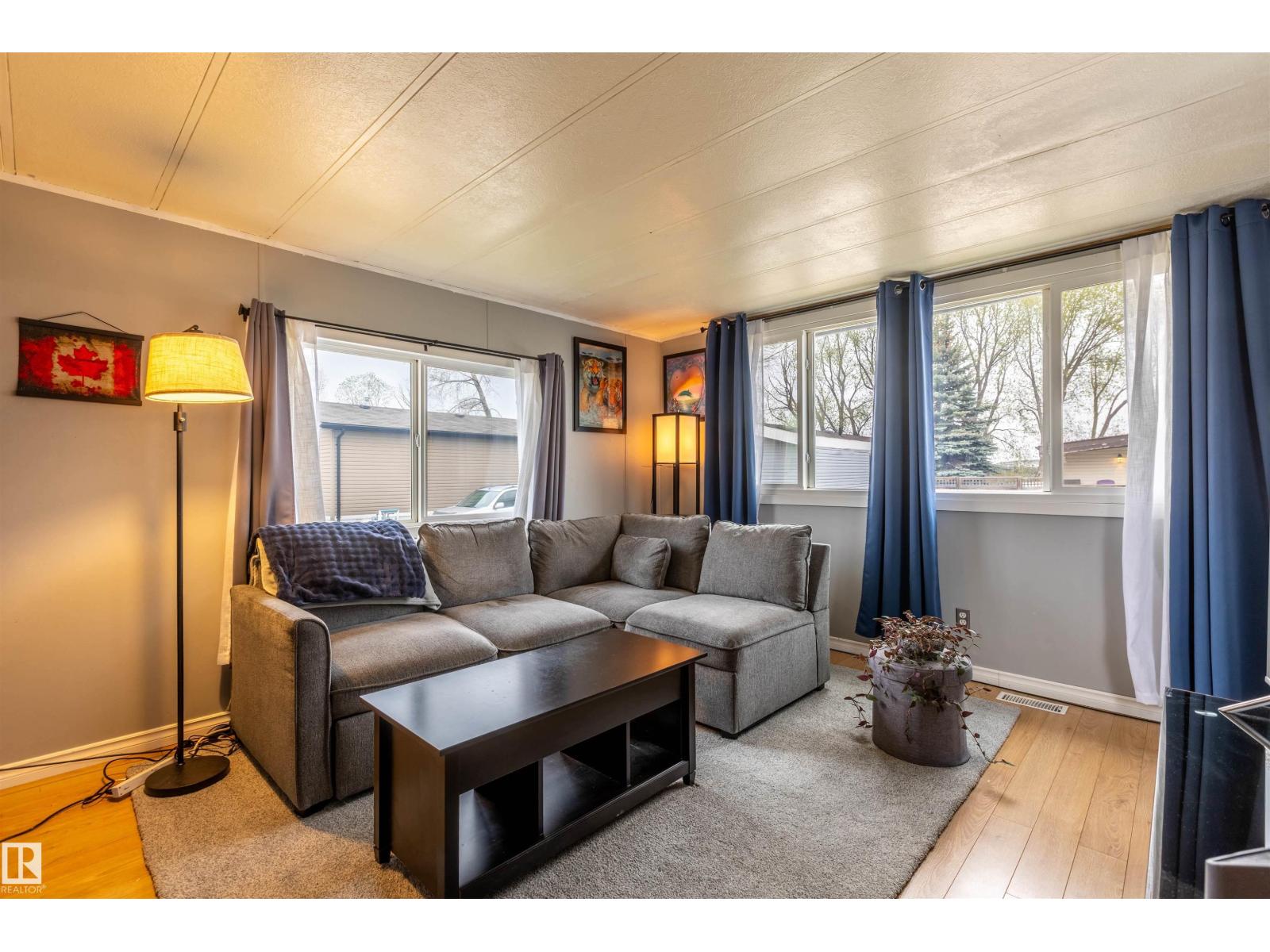 #62 10401 101A ST