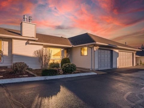 3 32640 MURRAY AVENUE Abbotsford BC V2T4T5