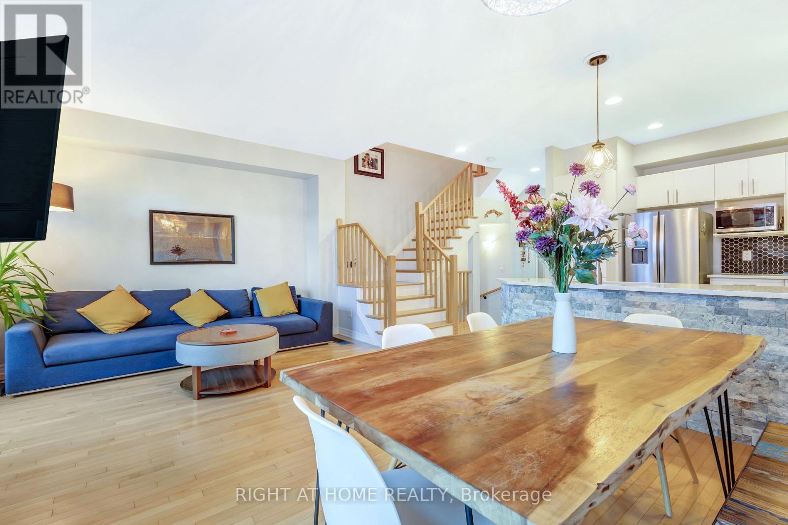 356 KINGBROOK DRIVE
