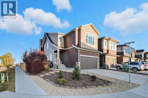 3 Emberside Garden Cochrane AB T4C2L8