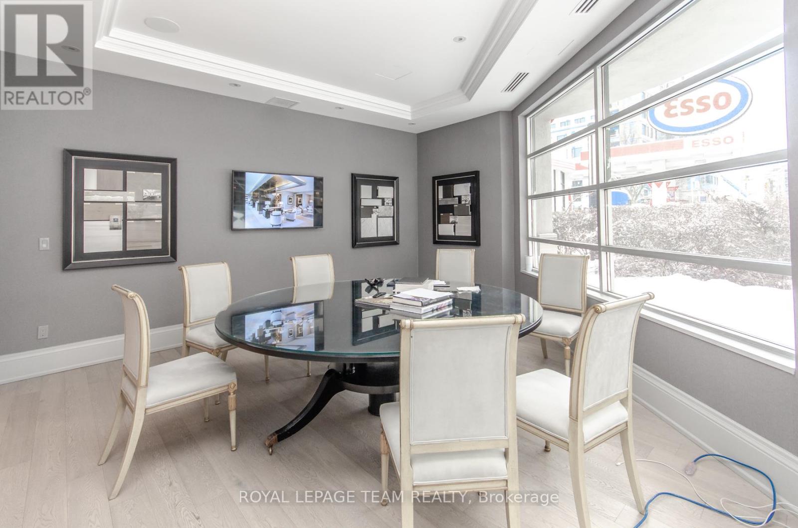 1440 WELLINGTON STREET W