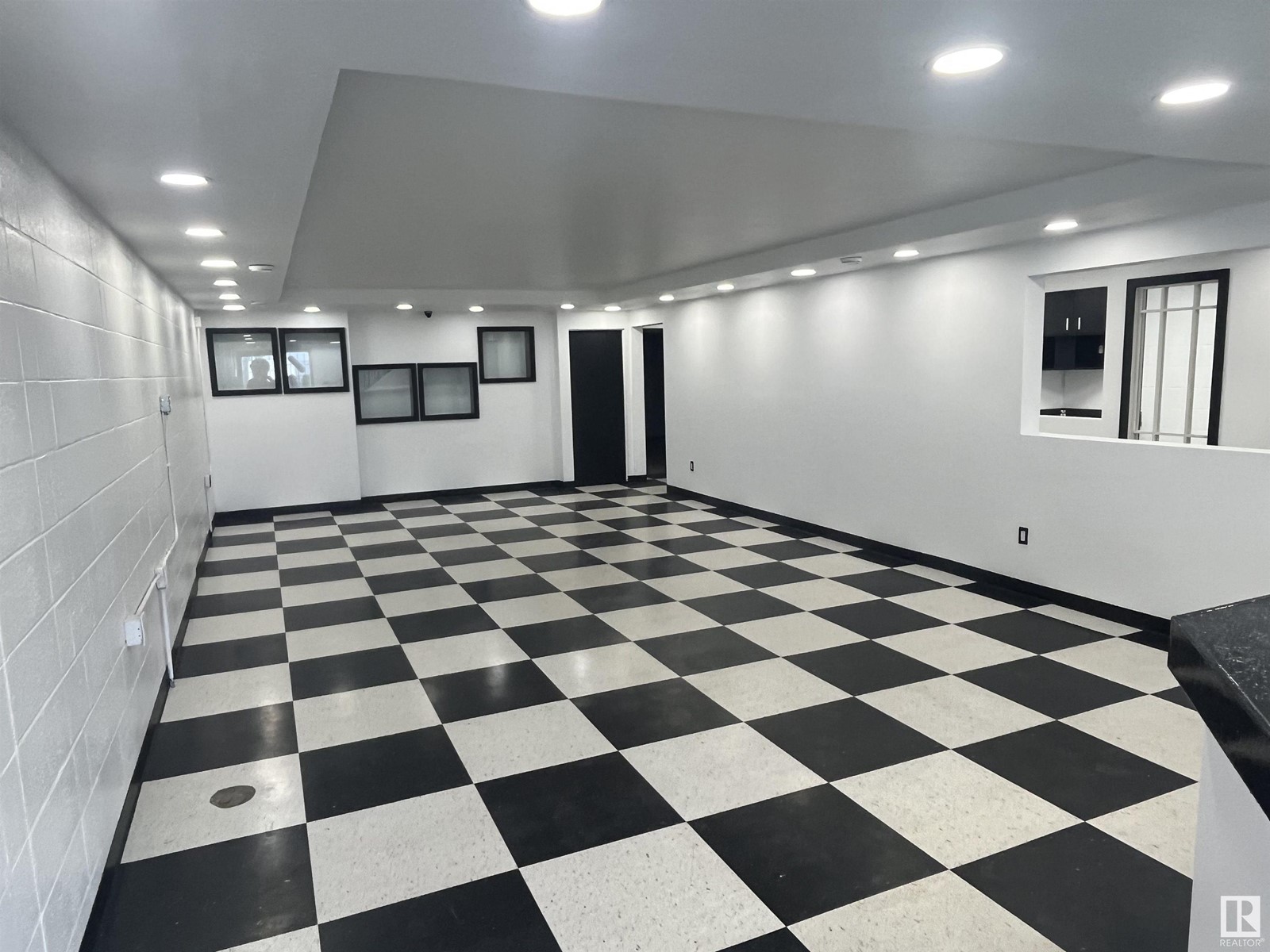 14410 118 AV NW