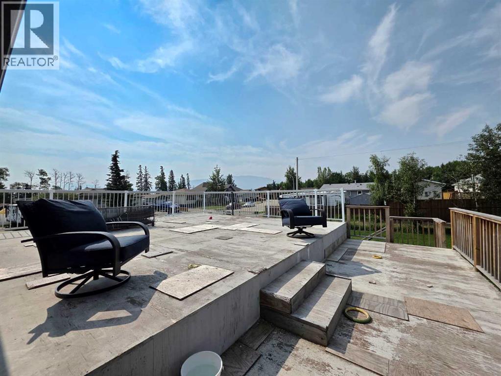 11530 Manning Crescent