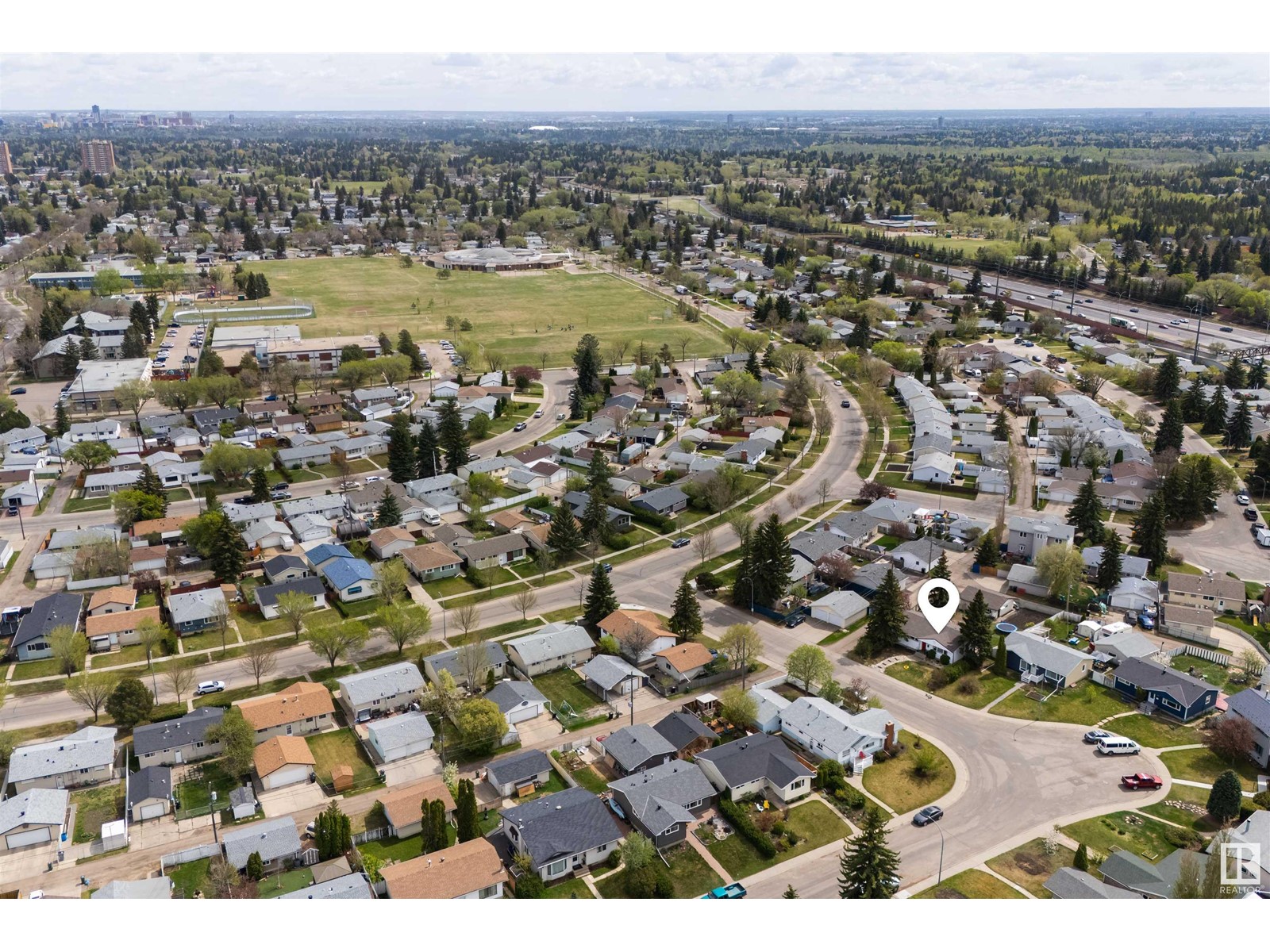 16907 81 AV NW