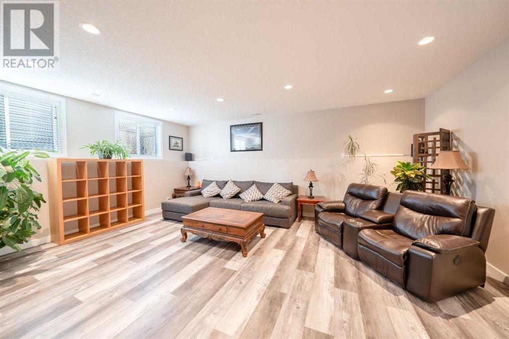 520 Harrison Court