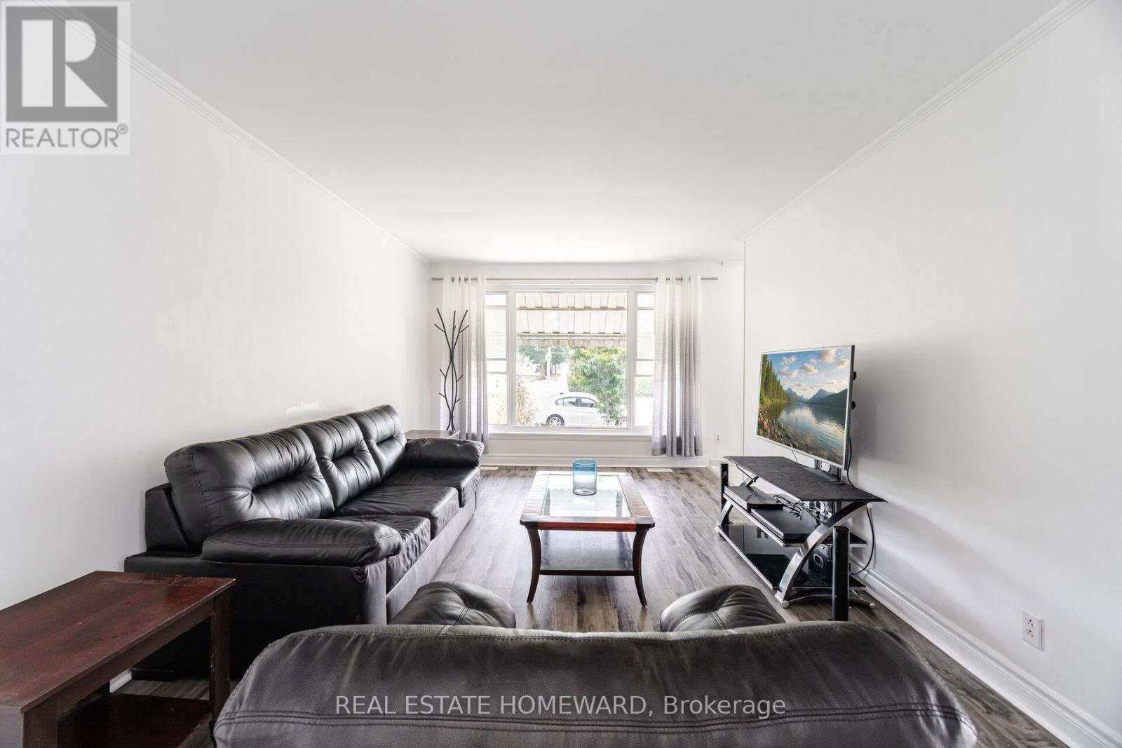 122 SANTAMONICA BOULEVARD