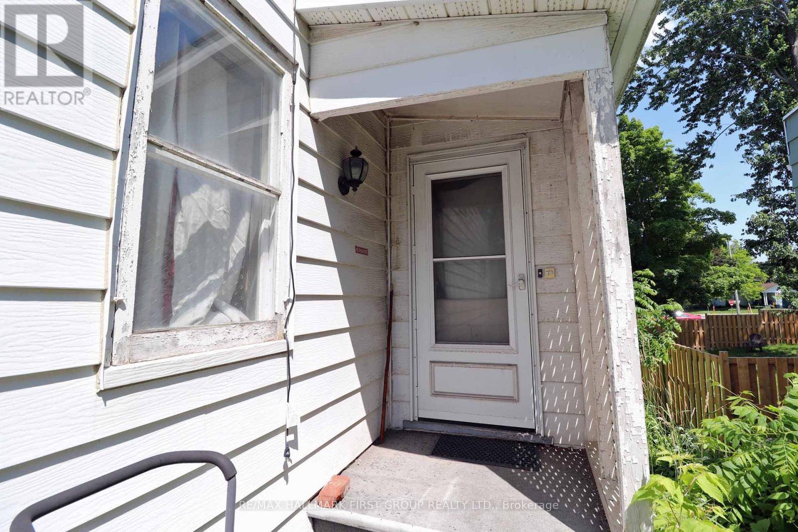143 BROCKVILLE STREET