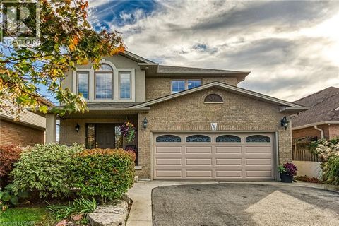 133 ERINGATE Drive Stoney Creek ON L8J3Y8