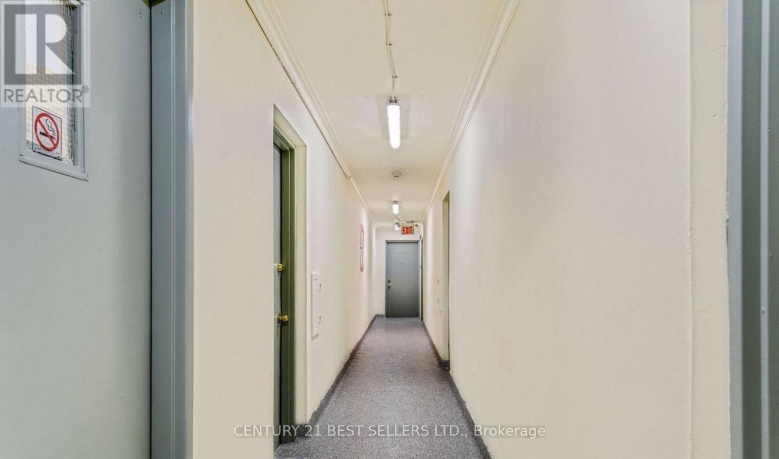 204 - 990 O'CONNOR DRIVE