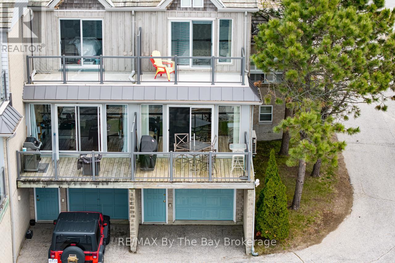 1 - 216 RIVER ROAD E