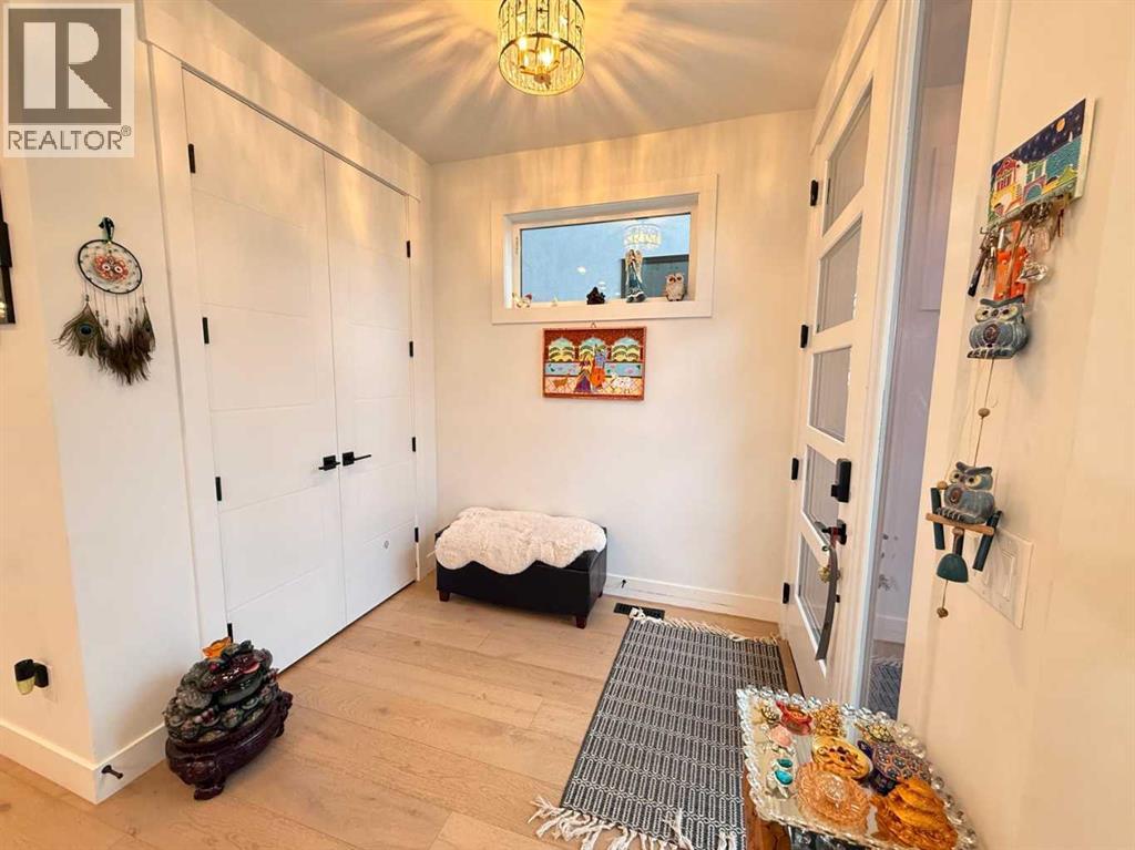 103 Hartford Road NW