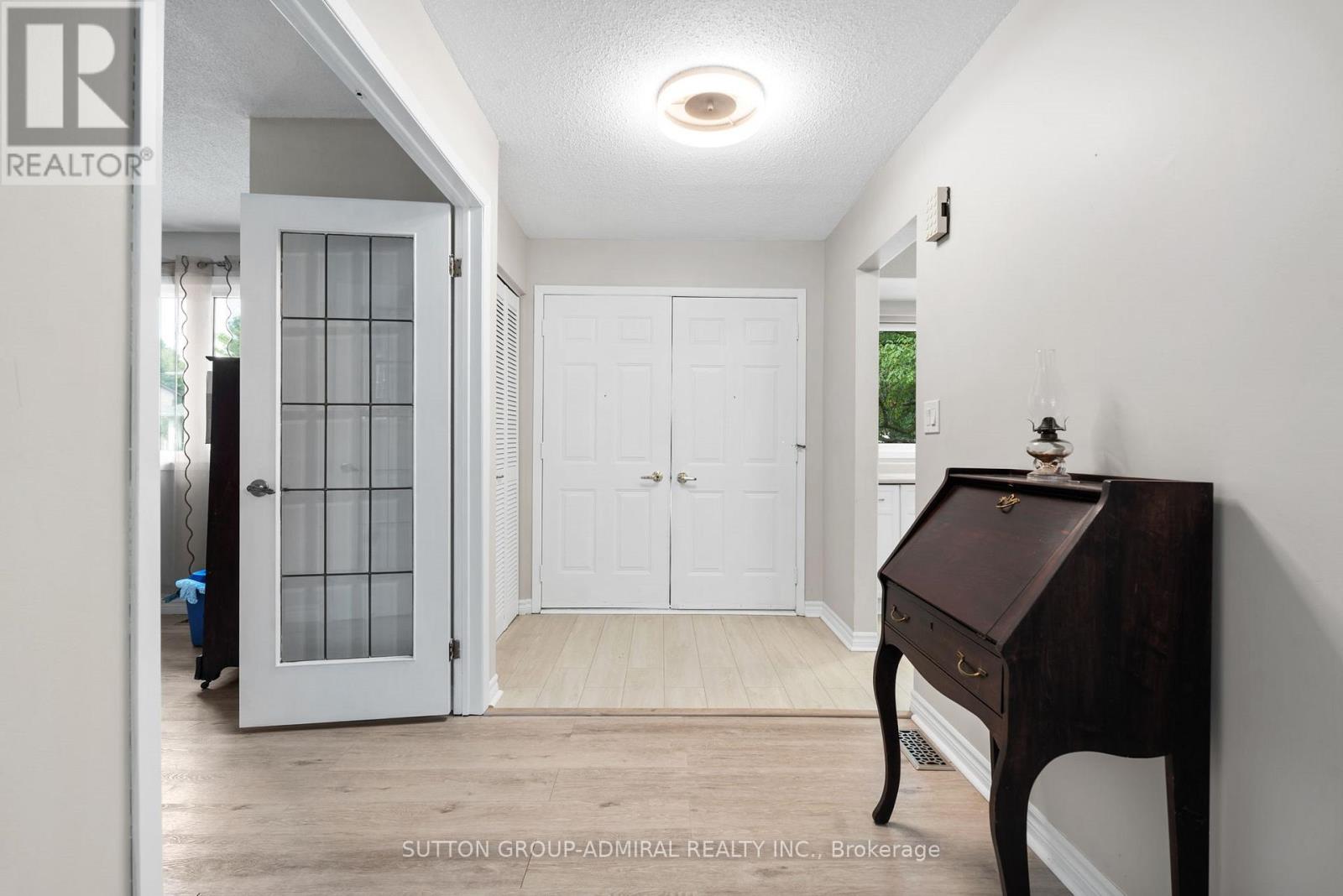 821 BRIDLE PATH CRESCENT