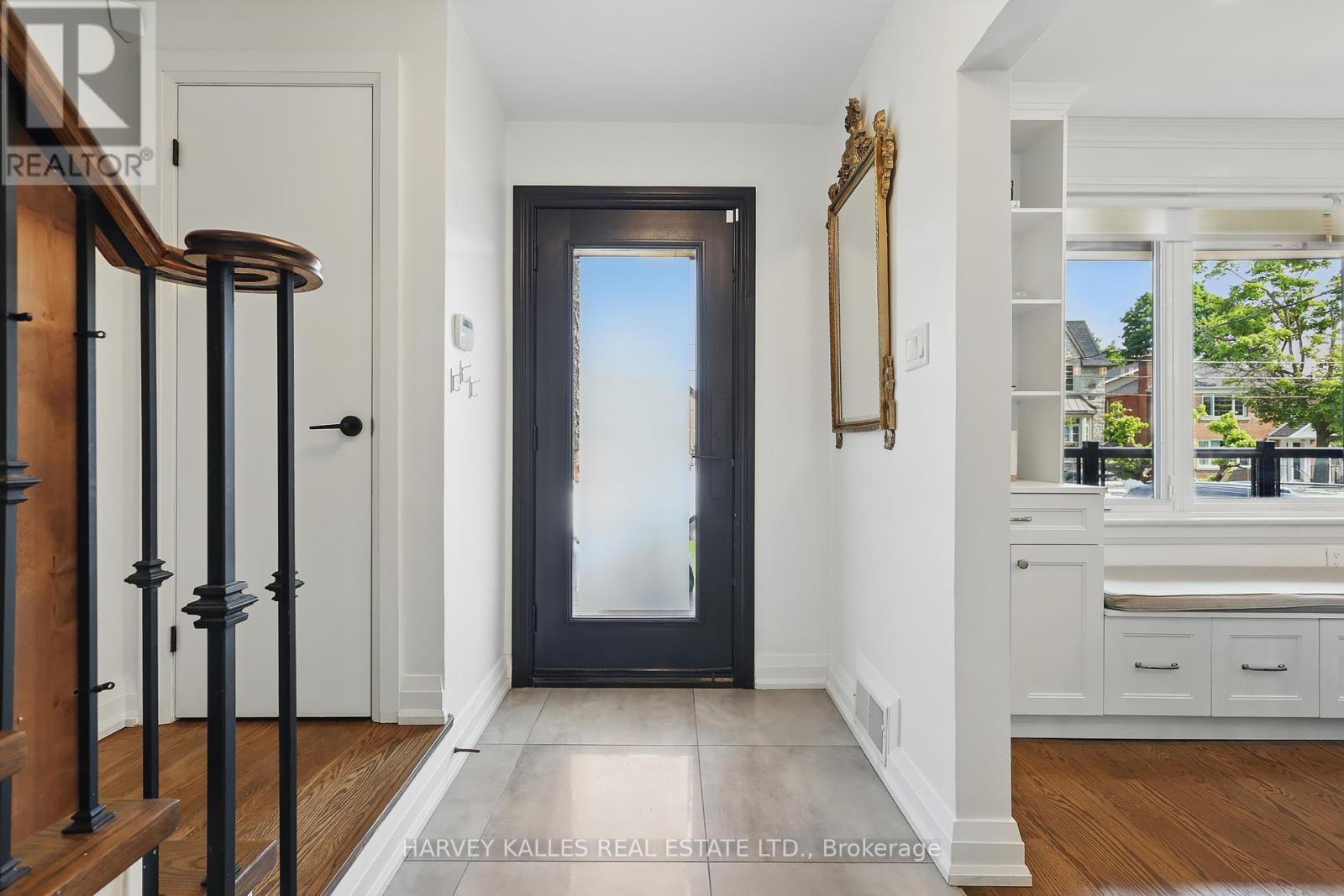 219 DELHI AVENUE