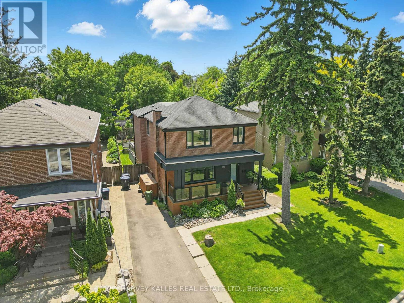 219 DELHI AVENUE