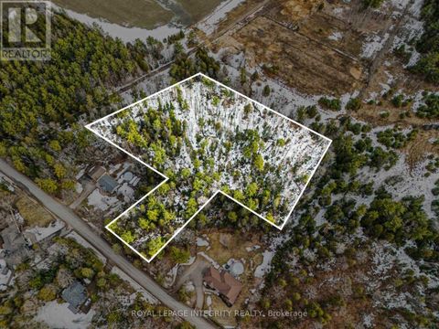 000 GOSHEN ROAD Renfrew ON K7V3Z4