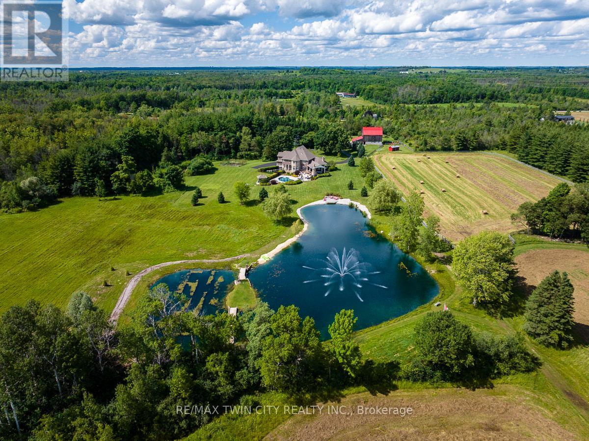 1532 6TH CONCESSION ROAD W