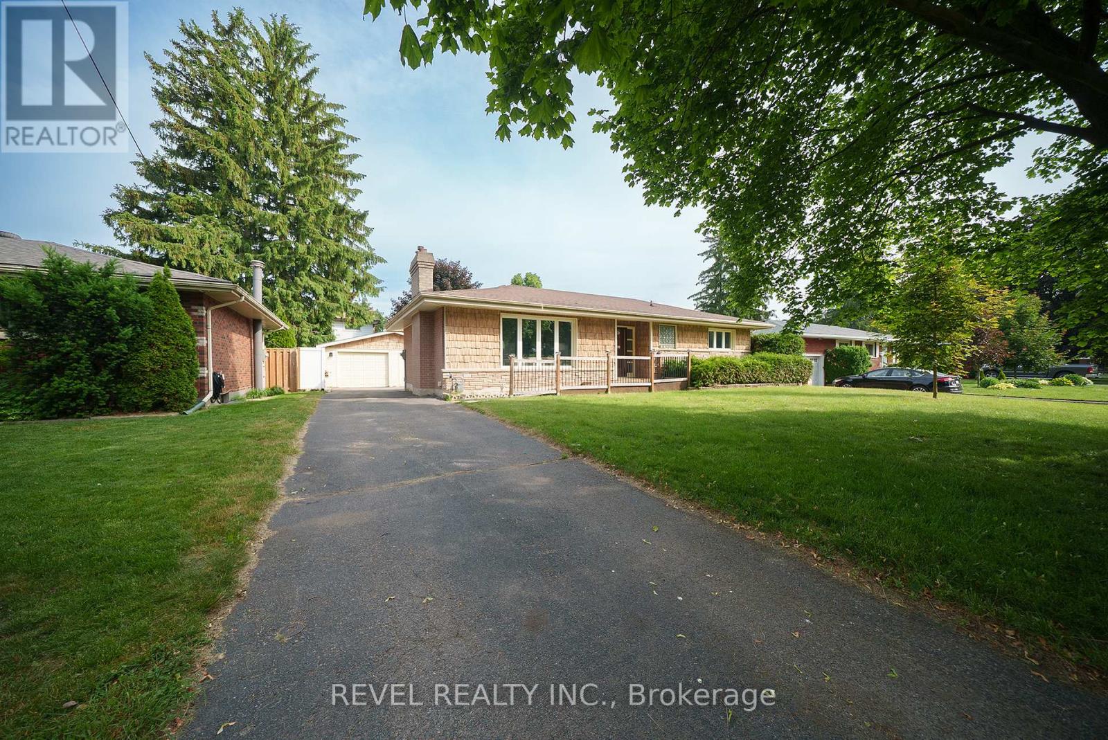 86 FORSYTHE AVENUE