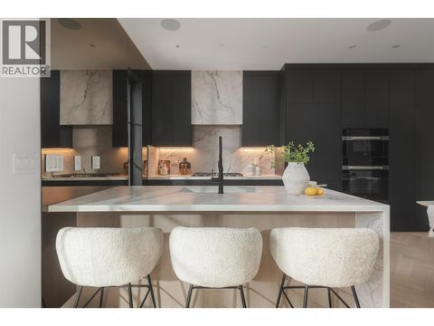 Property photo of 2 240 e 37th avenue, vancouver, BC v5w1e6