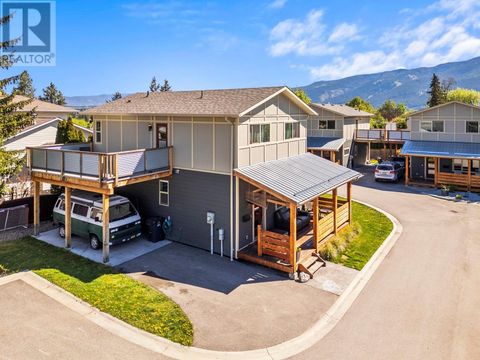 2650 Pleasant Valley Road Unit# 3 Armstrong BC V4Y0J1