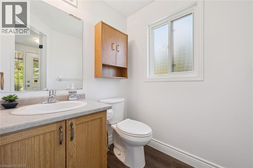71 PEACH BLOSSOM Crescent