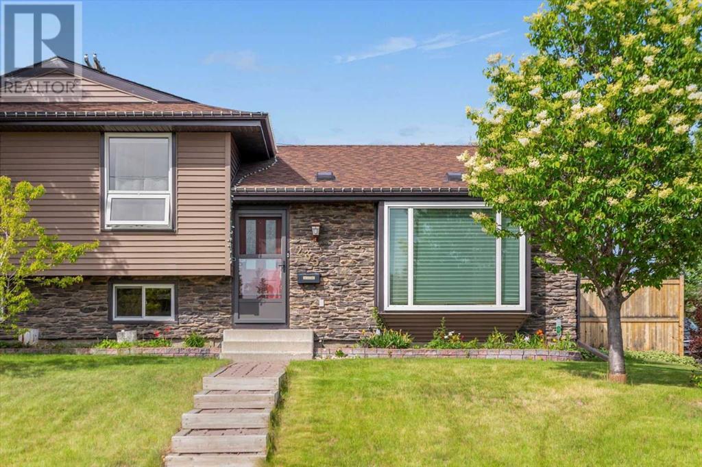 235 Silvercreek Drive NW