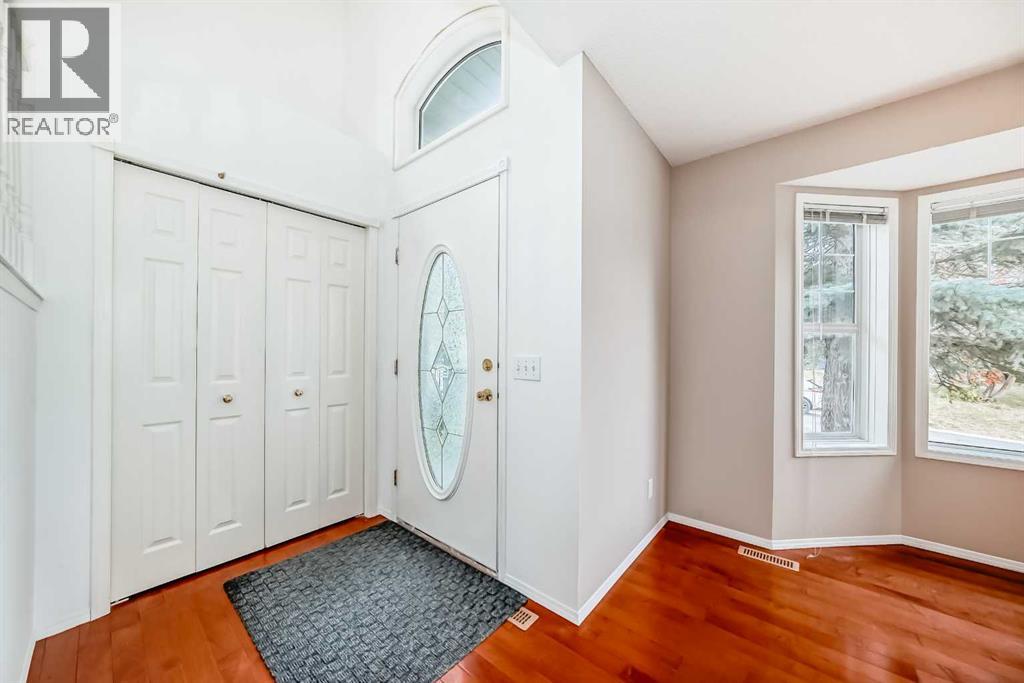 83 Harvest Gold Circle NE