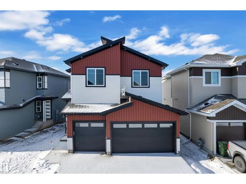 729 ASTORIA WY Devon AB T9G0M7