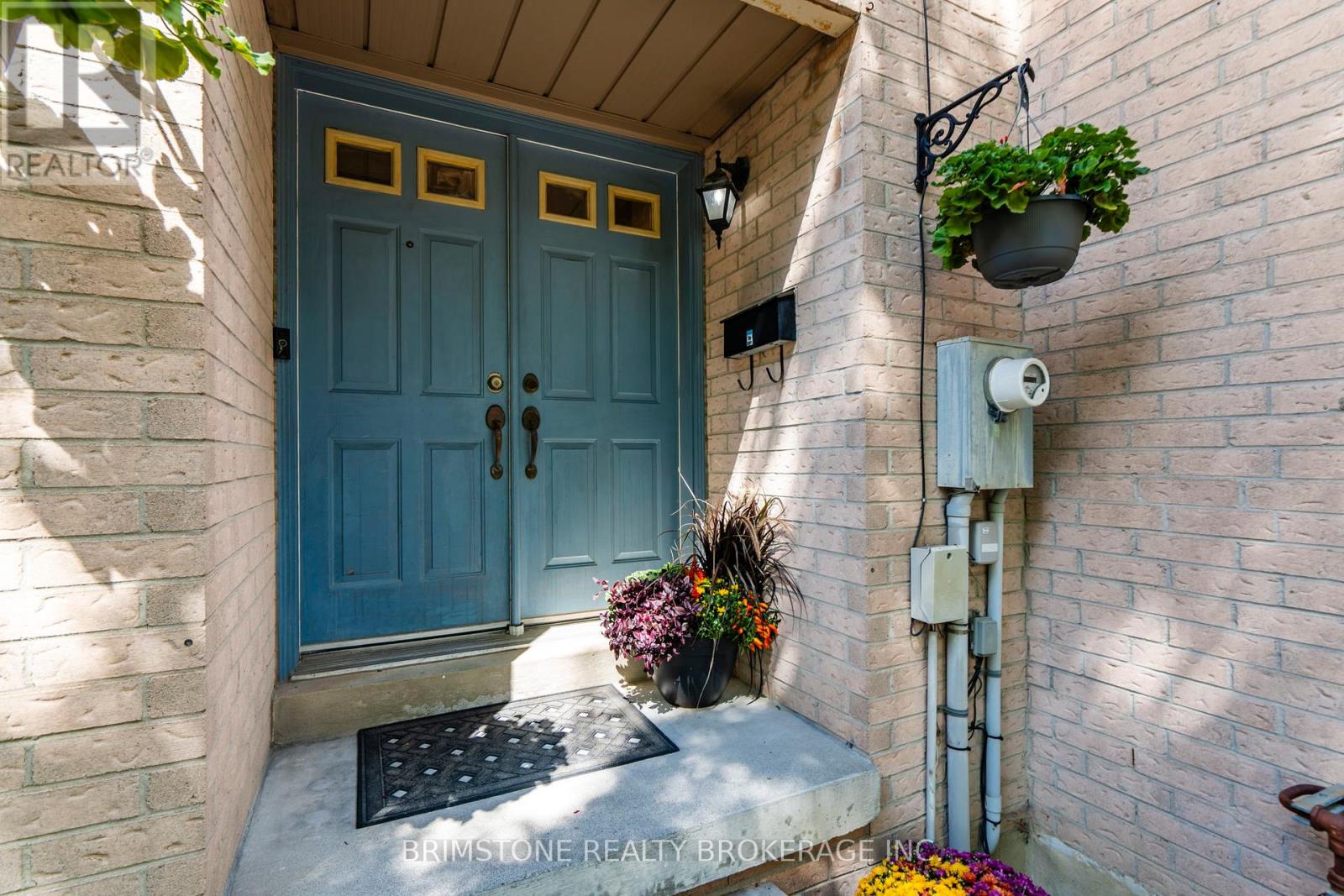 58 CEDARWOOD CRESCENT