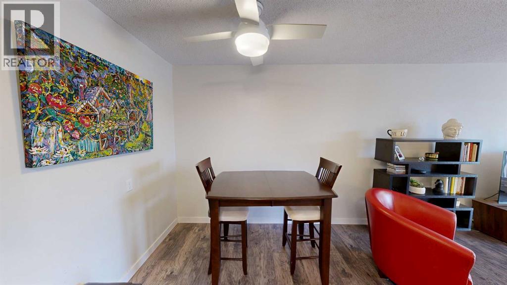 306, 405 Columbia Boulevard W