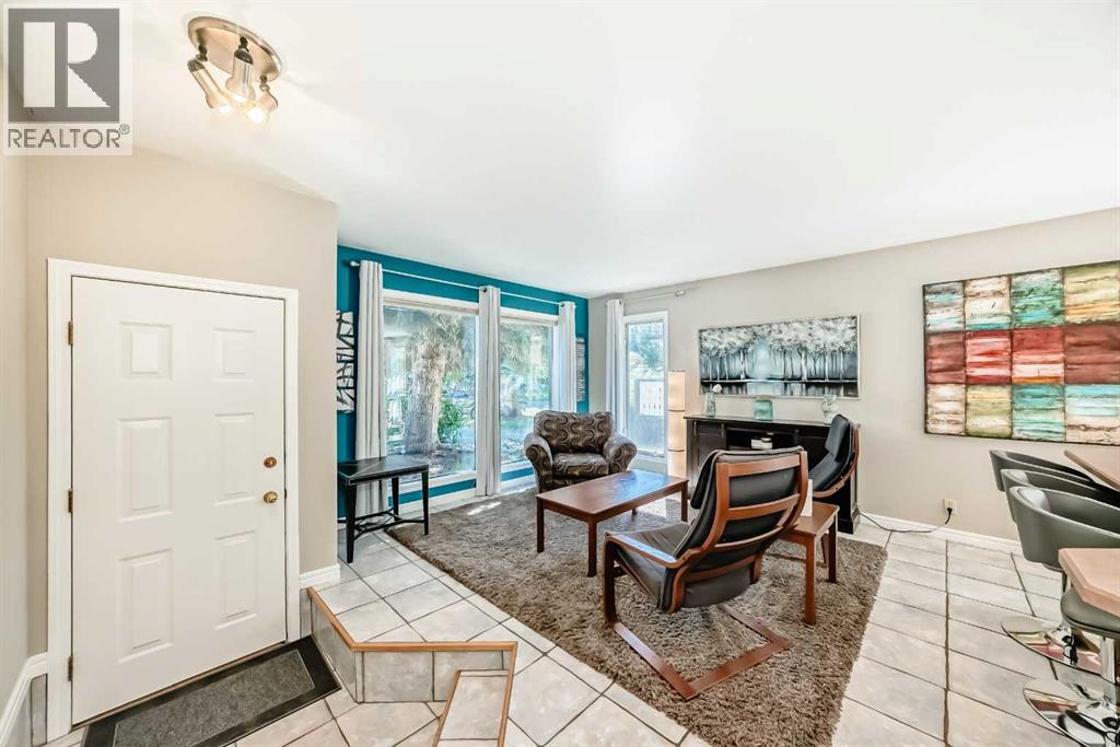 119 Deer Run Close SE