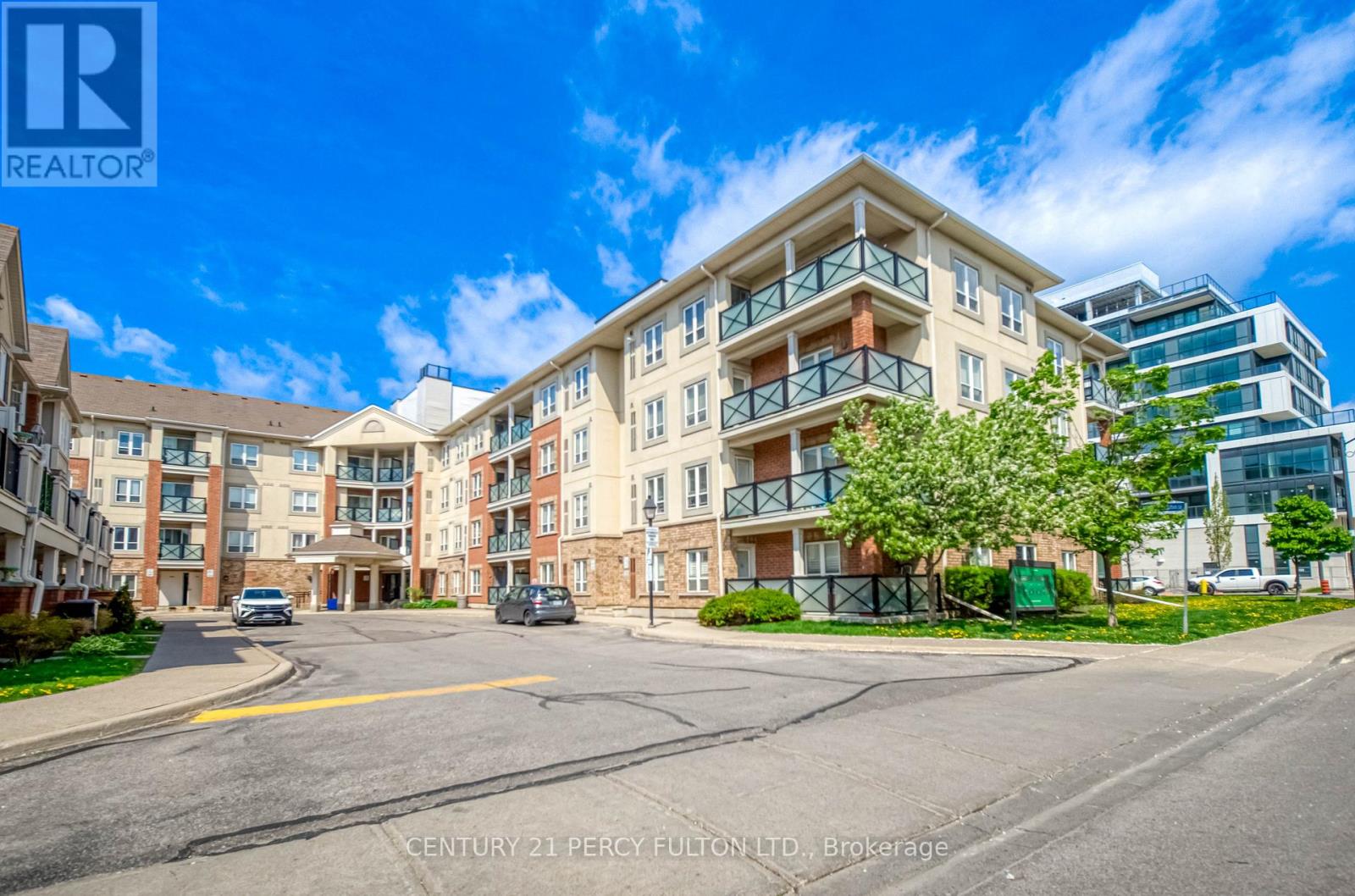 203 - 60 MENDELSSOHN STREET