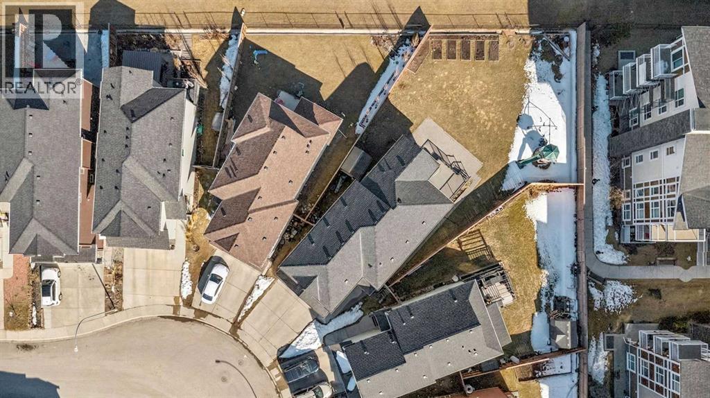 66 Skyview Ranch Crescent NE