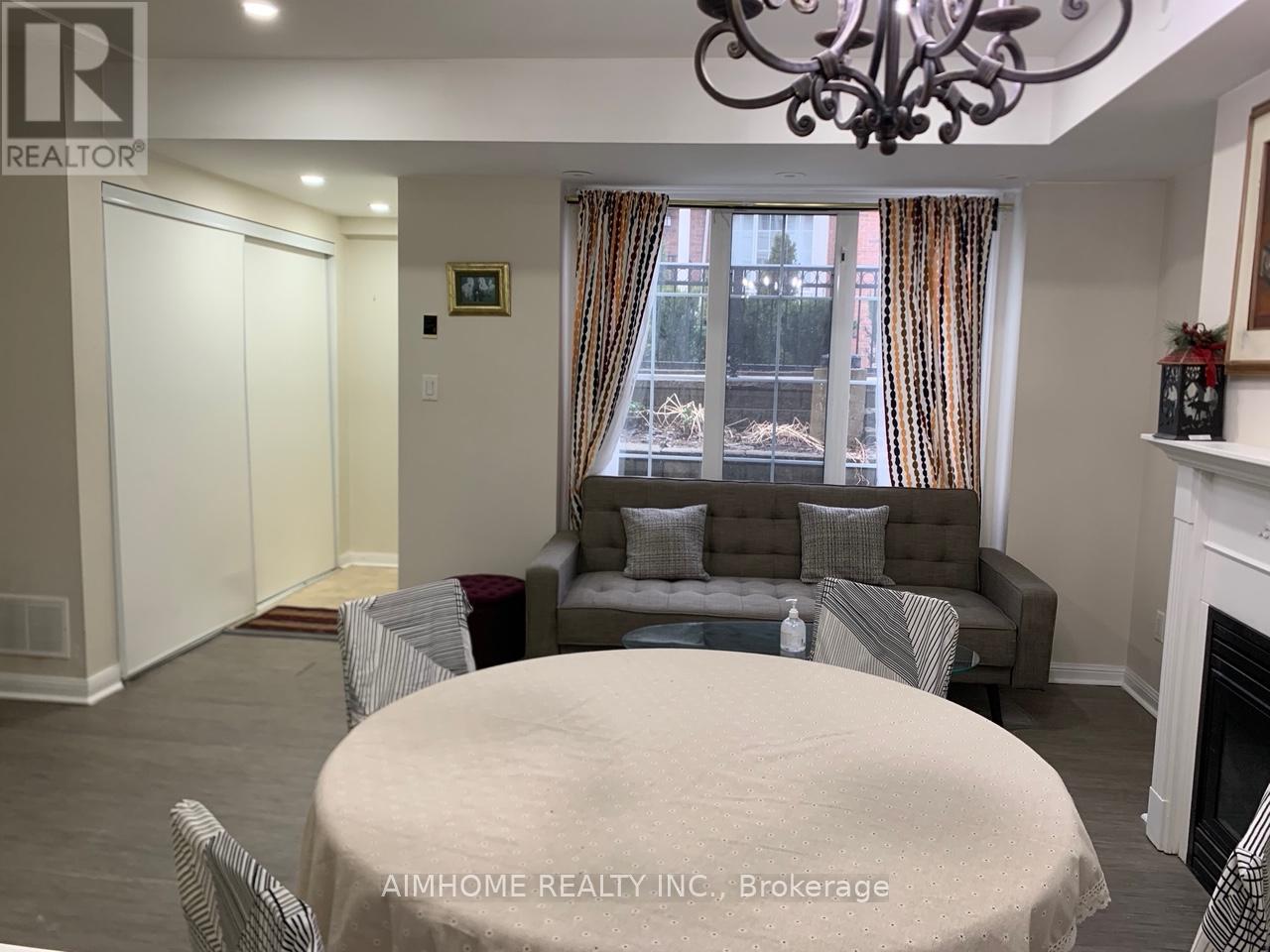 274 - 3 EVERSON DRIVE