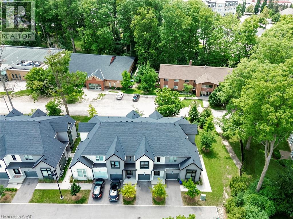 110 FERGUS Avenue Unit# 17