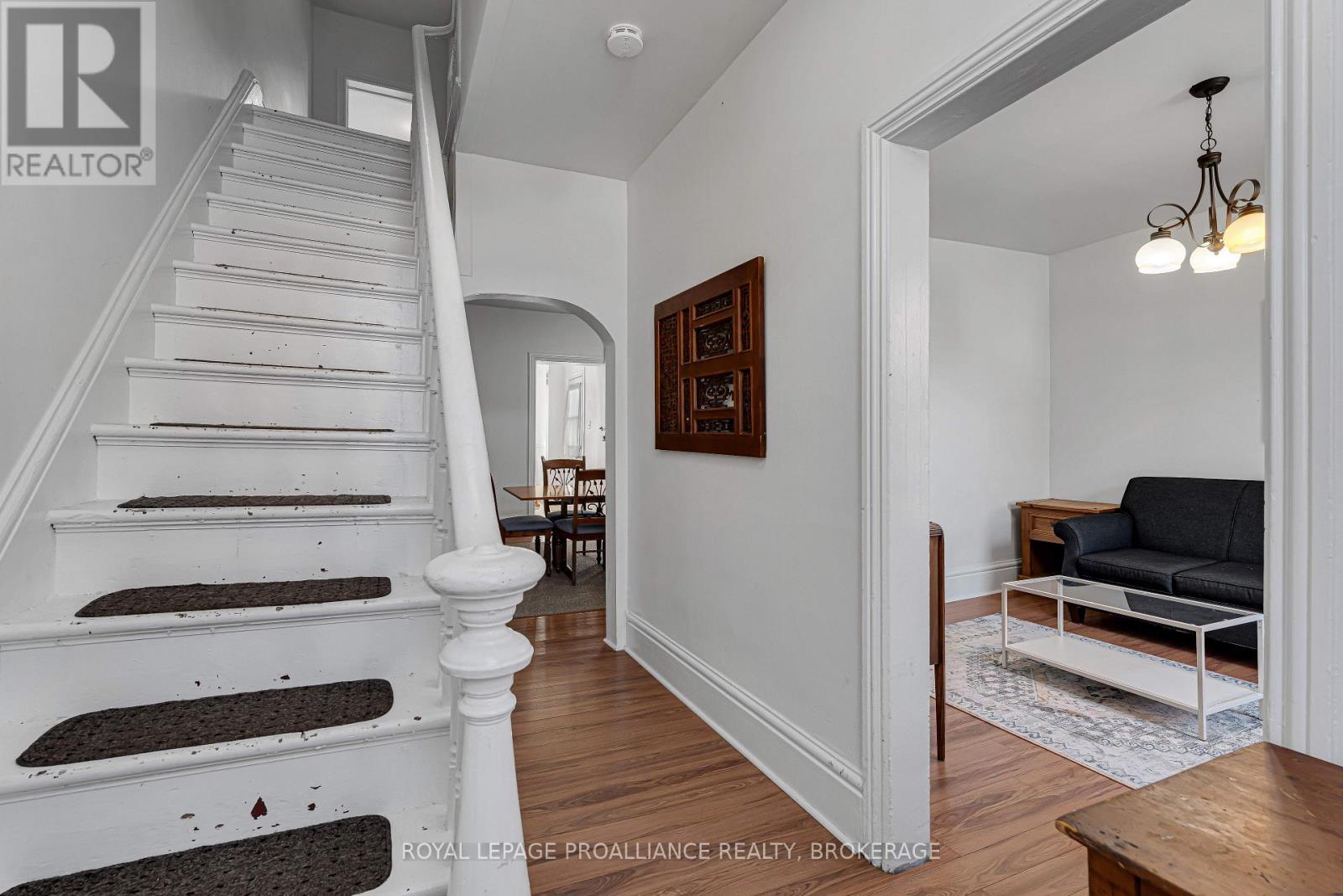 30, 32, 34 VICTORIA AVENUE