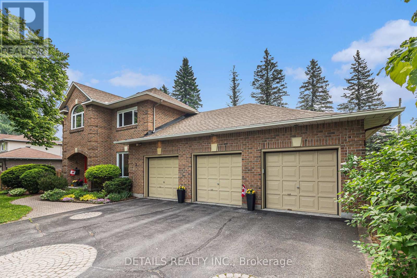 3 WINTERGREEN DRIVE